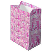 Sac Cadeau Moyen Barbiecore rose et rose chaud (Devant Angle)