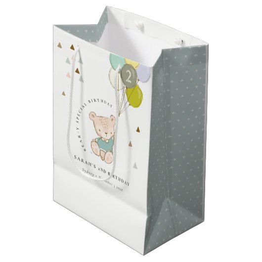 Sac Cadeau Moyen Beau Ours Bleu Aqua Quel Âge Anniversaire (Devant Angle)