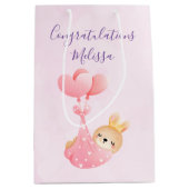 Sac Cadeau Moyen Bébé mignon dans une couverture de coeur (Devant)