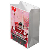 Sac Cadeau Moyen Bernois Mountain Driving Car avec Coeurs Valentine (Dos Angle)