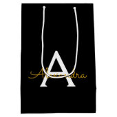 Sac Cadeau Moyen Black Gold Modern Script Girl Monogramme Nom (Dos)