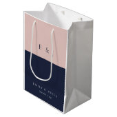 Sac Cadeau Moyen Blush Navy Mariage moderne (Devant Angle)