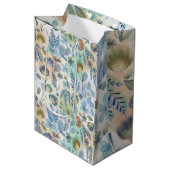 Sac Cadeau Moyen Boho Bleu Vert Floral Botanique Fantaisiste   (Devant Angle)