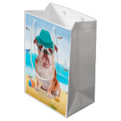 Sac Cadeau Moyen Bulldog anglais sur la plage (Dos Angle)
