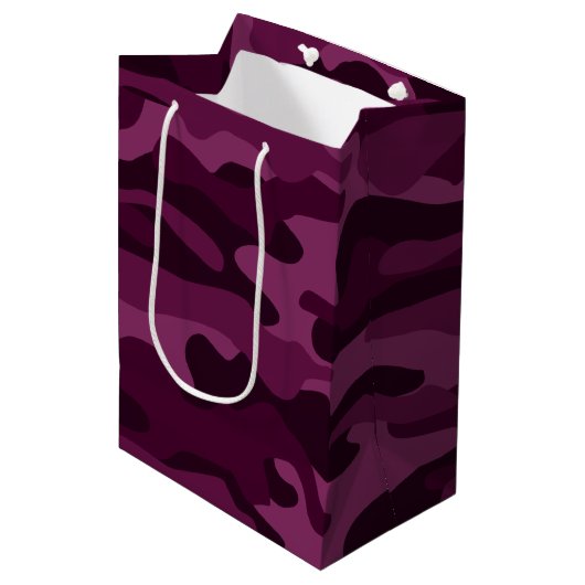 Sac Cadeau Moyen Camo de couleur violette tyrienne (Devant Angle)