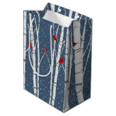 Sac Cadeau Moyen Cardinaux rouges dans le bouleau (Dos Angle)