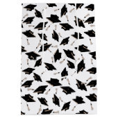 Sac Cadeau Moyen Casquettes de graduation noir jetées en l'air sur (Dos)