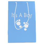 Sac Cadeau Moyen C'est un garçon avec les points de bébé-pied et (Devant)