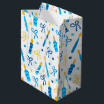 Sac Cadeau Moyen Chanukah bougies brûlant blanc<br><div class="desc">Créez un joli cadeau Chanukah avec ce sac cadeau et papier mouchoir assorti.</div>