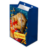 Sac Cadeau Moyen Chat mangeant des boulettes de fromage (Dos Angle)