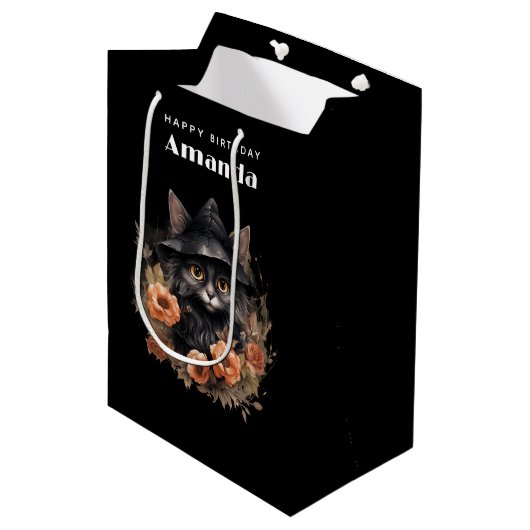 Sac Cadeau Moyen Chat noir mignon dans une sorcière Casquette Anniv (Devant Angle)