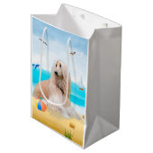 Sac Cadeau Moyen Chien de chien afghan sur la plage (Devant Angle)