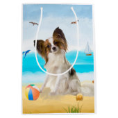 Sac Cadeau Moyen Chien de Papillon sur la plage (Devant)