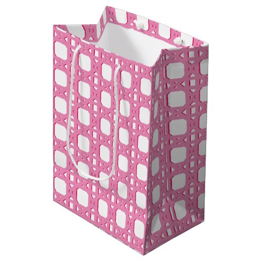 Sac Cadeau Moyen Chinoiserie Cane Trellis in Pink (Devant Angle)