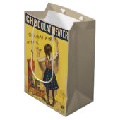 Sac Cadeau Moyen Chocolat Menier Petite fille Mur écriture (Devant Angle)