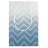Sac Cadeau Moyen Ciel Bleu Chevron Blanc (Devant)