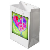 Sac Cadeau Moyen coeur tourbillonnant rose (Devant Angle)