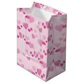 Sac Cadeau Moyen Cœurs roses (Devant Angle)