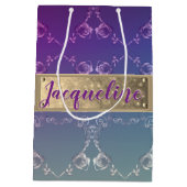 Sac Cadeau Moyen Coeurs Roses romantiques avec nom Dégradé pourpre (Dos)