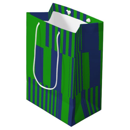 Sac Cadeau Moyen Conception de rayures patchwork bleu vert (Devant Angle)