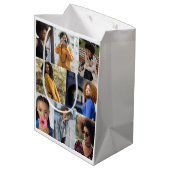 Sac Cadeau Moyen Concevez votre propre collection de photos 8 (Dos Angle)