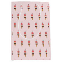 Cône de crème glacée triple Scoop