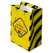 Sac Cadeau Moyen Construction Thématique Anniversaire Fête n'import (Dos Angle)