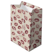 Sac Cadeau Moyen Cream Red Lips Kisses Romantic Valentine's Day (Dos Angle)