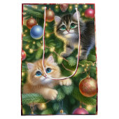 Sac Cadeau Moyen Cute Kittens dans l'arbre de Noël (Dos)