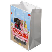 Sac Cadeau Moyen Dachshund Chien Saint-Valentin Coeurs de Camion (Dos Angle)