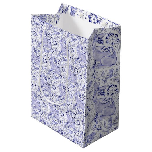 Sac Cadeau Moyen Delft Blue & White Rabbit Birds Elegant Pâques (Devant Angle)