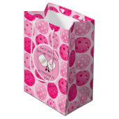 Sac Cadeau Moyen Dernière swing avant l'anneau Mariage Pickleball r (Devant Angle)