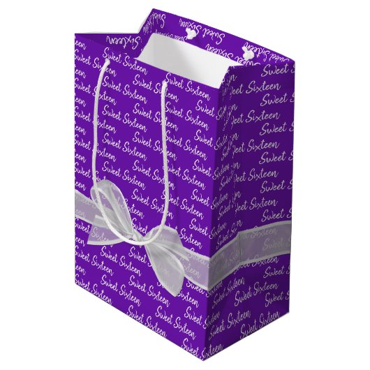 Sac Cadeau Moyen Doux 16 Anniversaire Bow Sur Violet (Dos Angle)