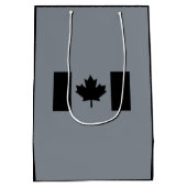 Sac Cadeau Moyen Drapeau canadien en noir (Dos)