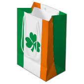 Sac Cadeau Moyen Drapeau de l'Irlande Shamrock (Devant Angle)