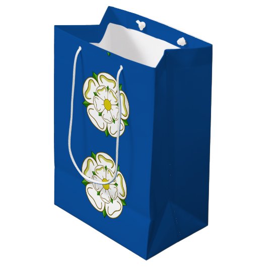 Sac Cadeau Moyen Drapeau du Yorkshire (Devant Angle)