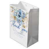 Sac Cadeau Moyen Dusty Blue Floral Mariage or (Dos Angle)