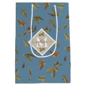 Sac Cadeau Moyen Dusty Blue Rustic Feuilles Brown Monogramme (Dos)