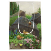 Sac Cadeau Moyen Escargots dans un jardin (par H.A. Brendekilde) (Dos)