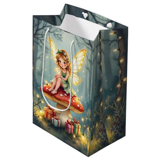 Sac Cadeau Moyen Fairy on a Mushroom in Enchanted Forest Christmas (Devant Angle)