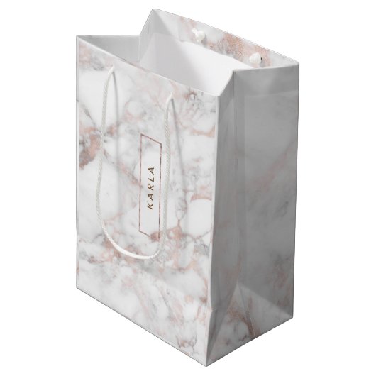 Sac Cadeau Moyen Faux Marble Rose moderne et tendance (Devant Angle)