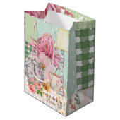 Sac Cadeau Moyen Félicitations arrière - plan de scrapbook Custom P (Devant Angle)