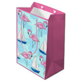 Sac Cadeau Moyen Flamant rose rose Blue Voilier Preppy (Dos Angle)