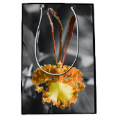 Sac Cadeau Moyen Fleur d'orchidée jaune (Devant)