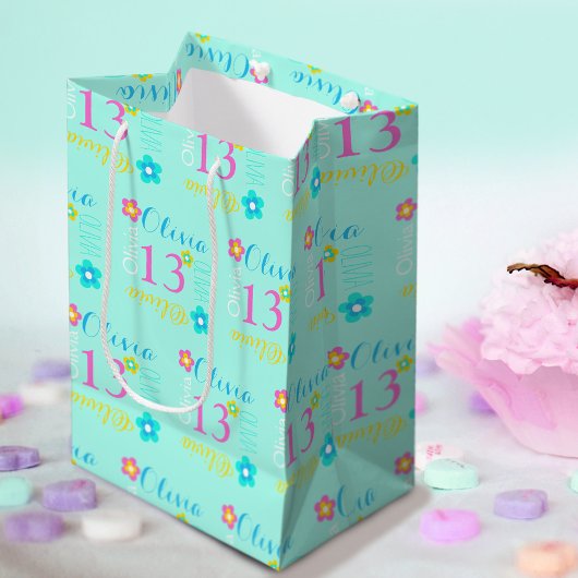 Sac Cadeau Moyen Fleur nom personnalisé âge 13e anniversaire
