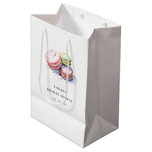 Sac Cadeau Moyen Gâteau de mariage Macarons français à l'aquarelle (Devant Angle)