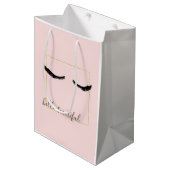 Sac Cadeau Moyen Glam aux cils d'or rose (Devant Angle)