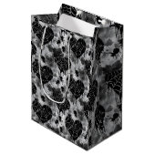 Sac Cadeau Moyen Gothique Amour Éffrayant Spider Web avec Coeurs (Devant Angle)