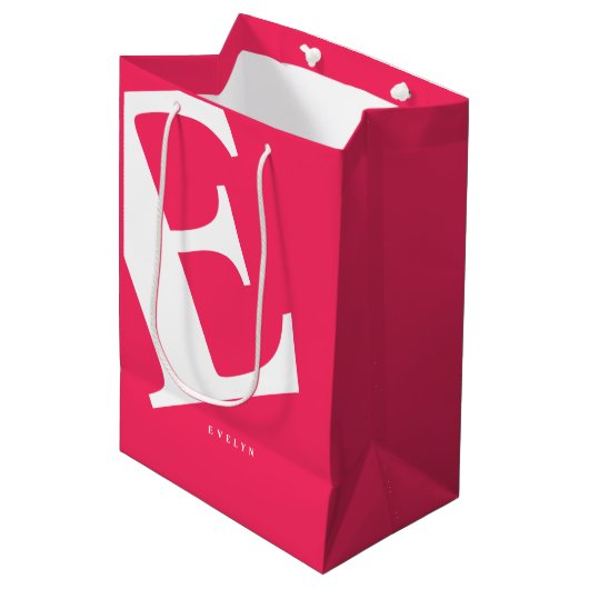 Sac Cadeau Moyen Grand initial | Typographie moderne | Rose (Devant Angle)