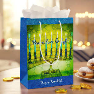 Sac Cadeau Moyen Green Hanoukka Menorah Peace Love Script